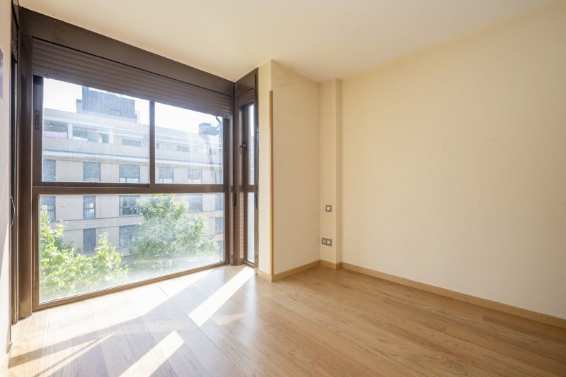 Sliding Window Replacement